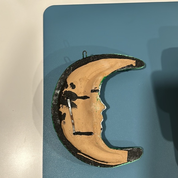 Green Crescent Moon Wall Decor - Picture 3 of 5